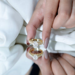 Lab Grown Diamond Antique Looking Engagement Ring