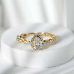 Lab Grown Diamond Teardrop Engagement Ring with Scalloped Shank