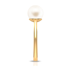 Simple Freshwater White Pearl Solitaire Engagement Ring in Gold