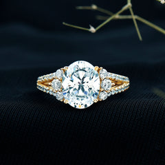 Solitaire Cubic Zirconia Oval Engagement Ring with Side Stones