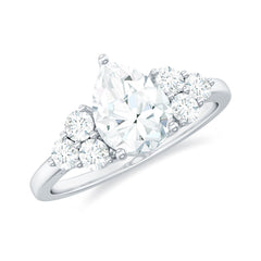 Lab Grown Diamond Teardrop Engagement Ring With Round Shape Trio