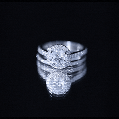 Certified Lab Grown Diamond Halo Ring With Wedding Band