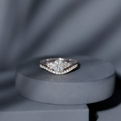 Certified Diamond Bridal Ring Set with Curved Band