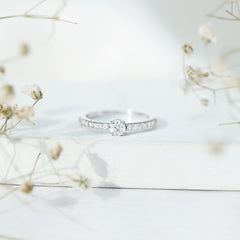 Round Diamond Solitaire Ring with Side Stones