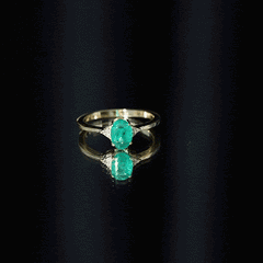 Solitaire Oval Emerald Engagement Ring with Diamonds