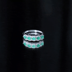 Pear Shape Emerald Anniversary Wedding Ring with Diamond Accent