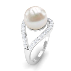 Designer Freshwater Pearl Solitaire and Diamond Ring