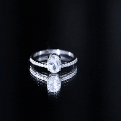 2.25 CT Oval Cut Solitaire Zircon Engagement Ring with Side Stones