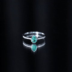 Pear Shaped Emerald Engagement Ring with Diamond Side Stones