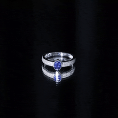 Certified 0.6 Carat Oval Lab Grown Blue Sapphire Engagement Ring with Diamond