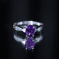 1.25 CT Oval Cut Amethyst Solitaire Ring with Diamond