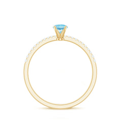 Natural Aquamarine Solitaire Ring with Diamond Side Stones