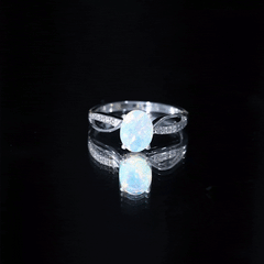 Natural 6X8 mm Oval Opalescent Diamond Engagement Ring with Split Shank