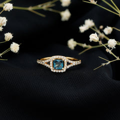 6mm Princess Cut London Blue Topaz Engagement Ring with Diamond Split Shank