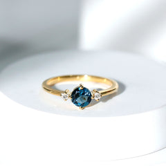 5mm Round London Blue Topaz Minimal Promise Ring with Diamond