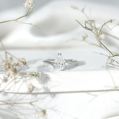 Pear Engagement Ring With Certified Moissanite
