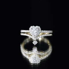 Cubic Zirconia Heart Ring Set with V Shape Band