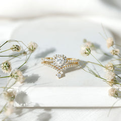 Cubic Zirconia Heart Ring Set with V Shape Band