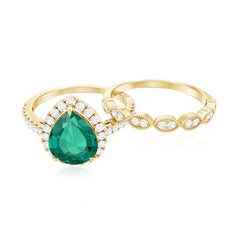 Designer Lab Grown Emerald Diamond Teardrop Engagement Ring with Wedding Band