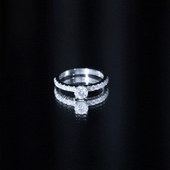 Minimal Solitaire Engagement Ring with Lab Grown Diamond