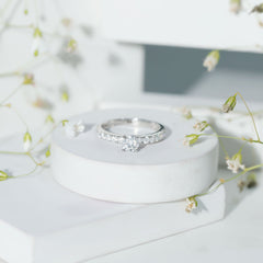 Minimal Solitaire Engagement Ring with Lab Grown Diamond