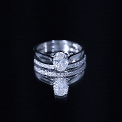 Oval Shape Solitaire Lab Grown Diamond Bridal Ring Set