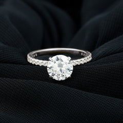 Peg Head Set Moissanite Solitaire Engagement Ring