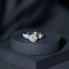 Round Shape Moissanite Solitaire Engagement Ring in Split Shank