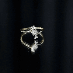 Round Cut Diamond Floral Promise Ring