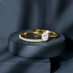 Oval Cut Solitaire Moissanite Bridal Ring Set