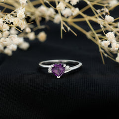 1 CT Heart Shape Amethyst Solitaire Promise Ring with Diamond