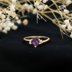 1 CT Heart Shape Amethyst Solitaire Promise Ring with Diamond