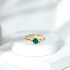 Round Shaped 5MM Emerald Solitaire Promise Ring for Her