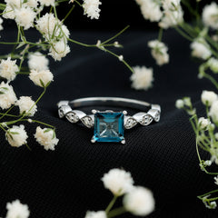6mm Princess Cut London Blue Topaz Solitaire Ring with Diamond