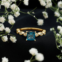 6mm Princess Cut London Blue Topaz Solitaire Ring with Diamond