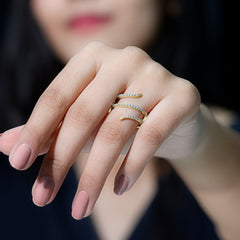 Certified Diamond Spiral Ring For Women