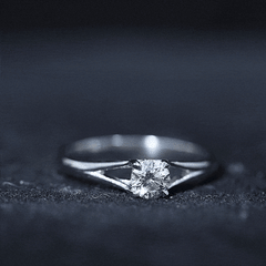 Certified Diamond Solitaire Ring in Claw Setting