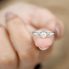 Certified Diamond Solitaire Ring in Claw Setting