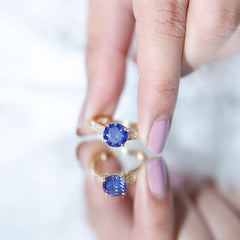 Certified 2.7 Carat Lab Grown Blue Sapphire Solitaire Engagement Ring with Diamond
