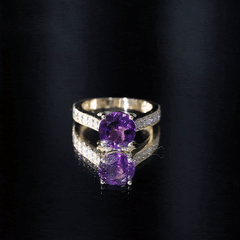 2.25 CT Round Amethyst Solitaire Engagement Ring with Moissanite Accents