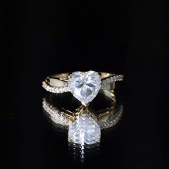 Heart Shape Moissanite Solitaire Engagement Ring for Her