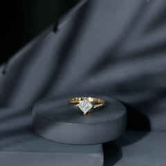 Princess Cut Moissanite Solitaire Bypass Promise Ring in Gold