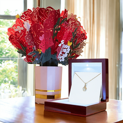 Necklace with Bouquet